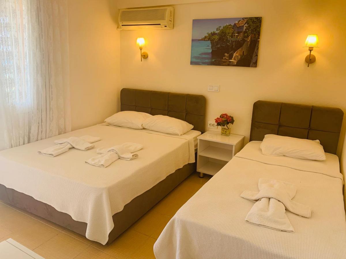 Holiday Hotel Kusadası Eksteriør bilde