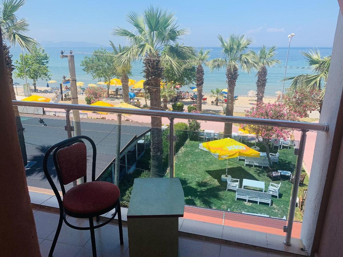 Holiday Hotel Kusadası Eksteriør bilde