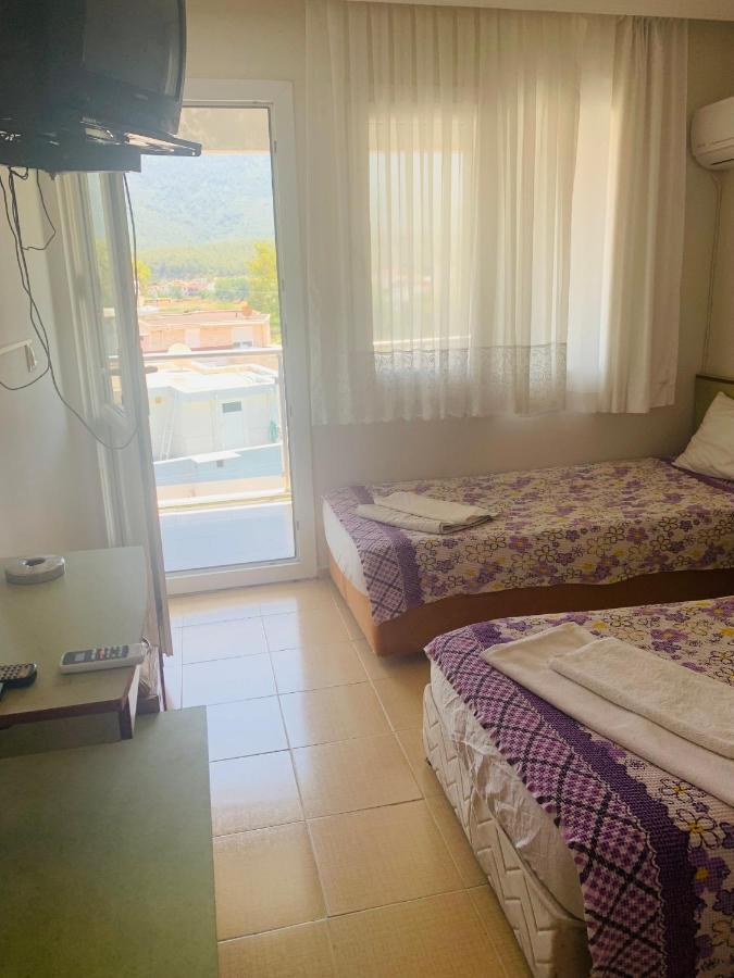 Holiday Hotel Kusadası Eksteriør bilde